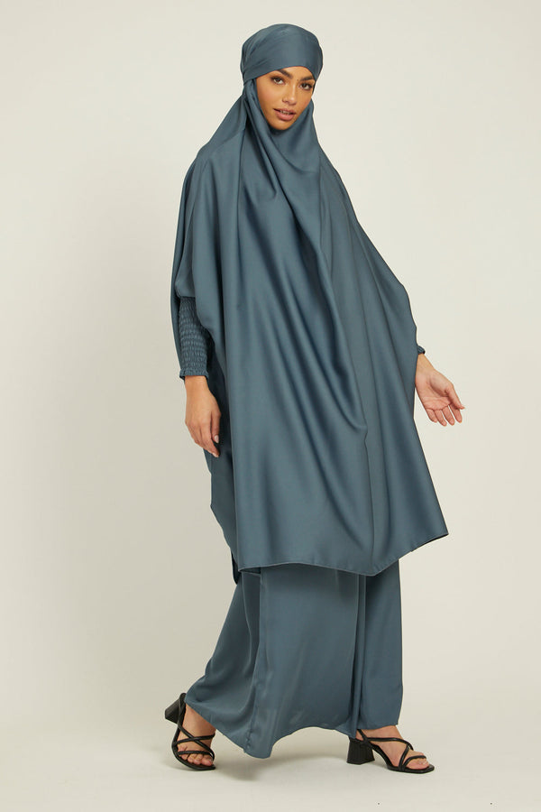 modest city two piece grey jilbab set with dolman sleeves