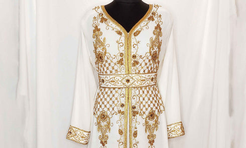 off white luxurious Moroccan Kaftan with Sun-proof hijab.