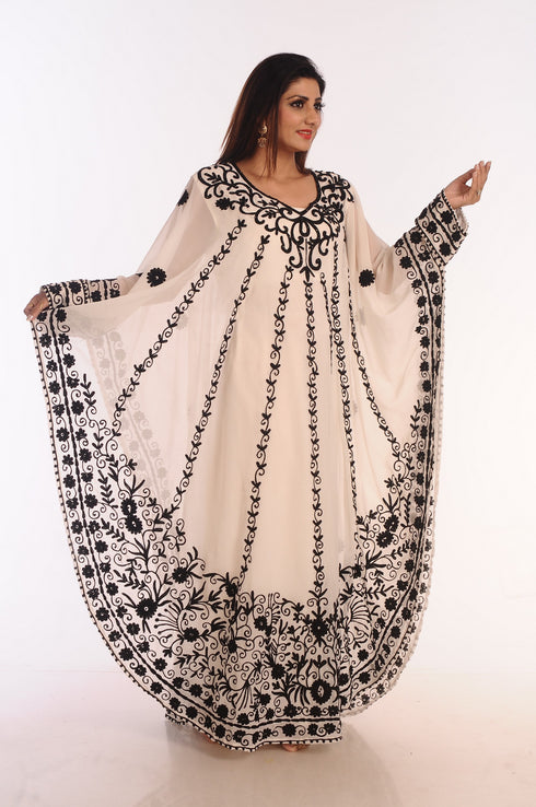 Off White Embroidered Georgette Islamic Kaftans With Zari Work