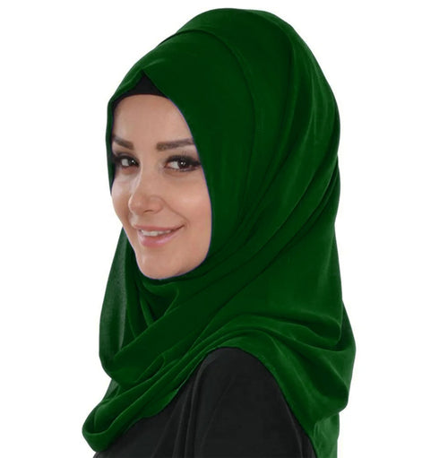 Bottle green luxurious Moroccan Kaftan with Sun-proof hijab.