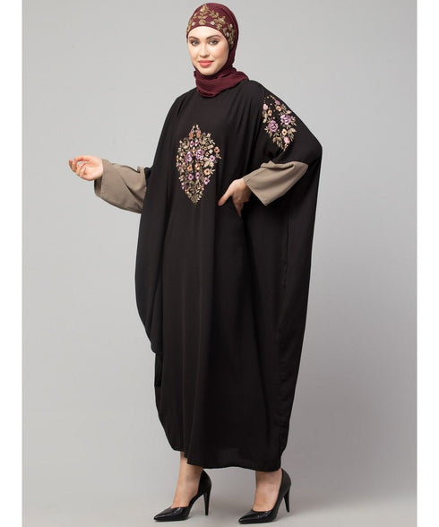 Black/Khaki Matt Nida front and sleeve embroidery contrast sleeve Kaftan