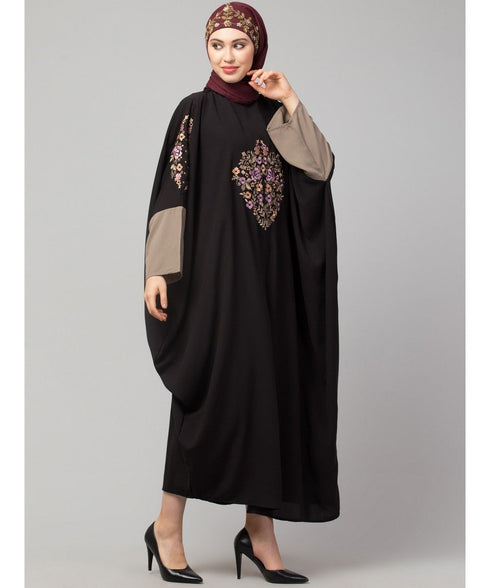 Black/Khaki Matt Nida front and sleeve embroidery contrast sleeve Kaftan