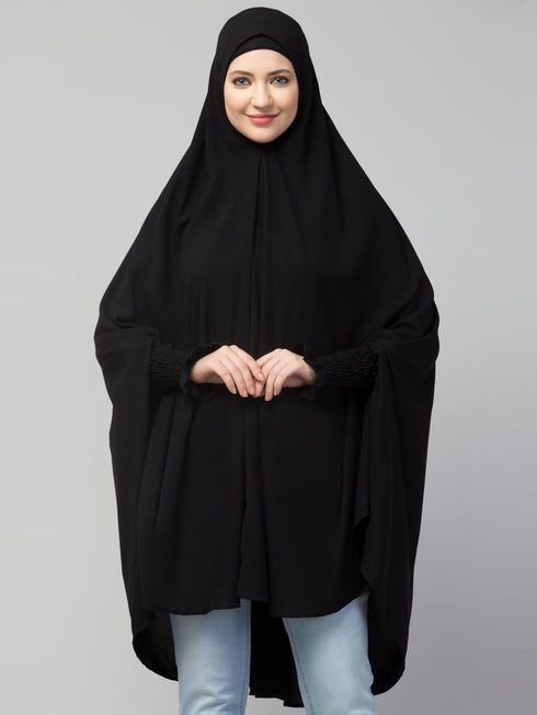 Nazneen Matt Nida smoking at sleeve prayer khimar Hijab