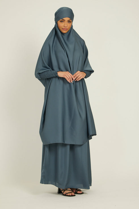 Grey plain crepe abaya